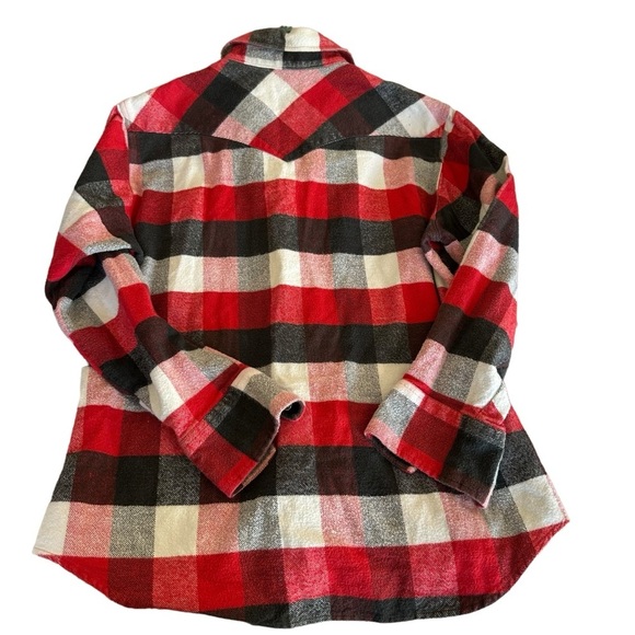 Wrangler Red and Black Plaid Casual Button Down Shirt - Picture 2 of 5